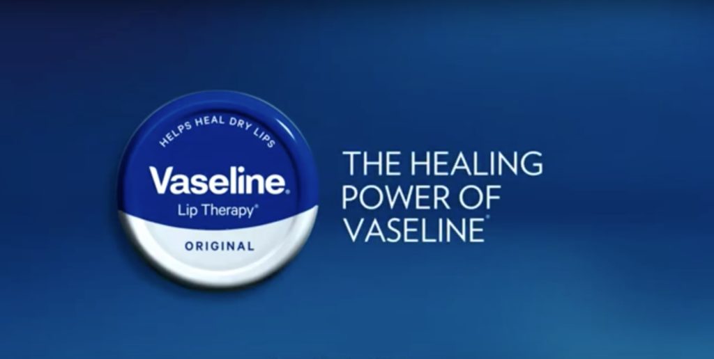vaseline lip therapy